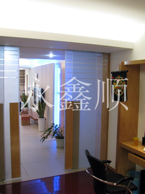 100㎡現(xiàn)代簡約一居裝修案例 福州門業(yè)精選搭配，打造通透生活空間